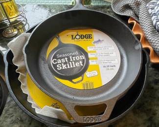 Lodge Seasoned Cast Iron Skillets