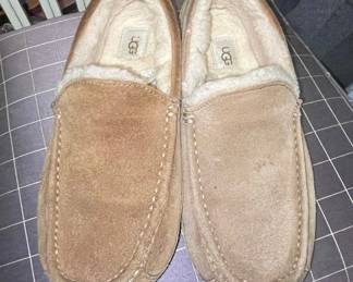UGG Men's Ascot Suede Slippers