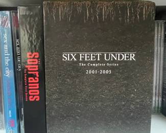 Six Feet Under: The Complete Series DVD Set