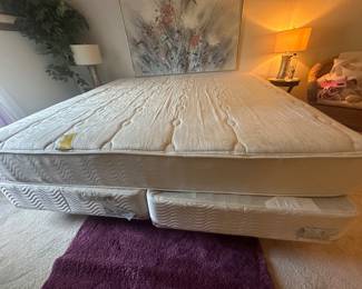 Simmons king mattress $150.00. Complete. 
