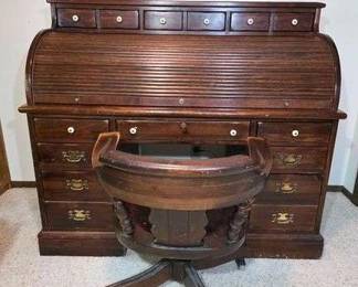 Ethan Allen Roll Top Desk