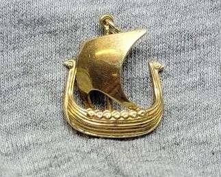 14 K Gold Viking Langskip Longship marked NORWAY