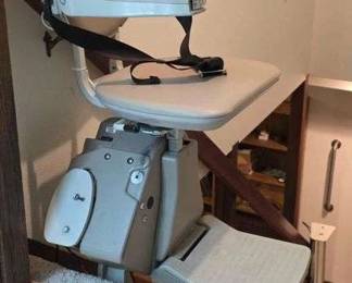 1 BRUNO SRE3000 Straight Rail Stairlift