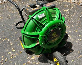 leaf blower