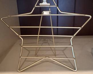 Wire Star Frame
