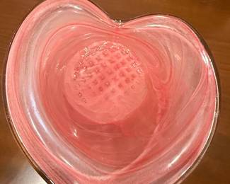 Lavorazione Arte Murano Style Pink Swirl Heart Shaped Glass Bowl