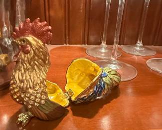 Rucinni Enamel and Rhinestone Rooster Trinket Box