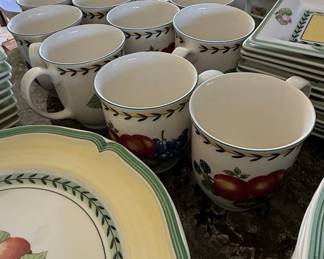Villeroy & Boch "French Garden Fleurence" Dinnerware Set