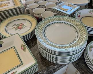 Villeroy & Boch "French Garden Fleurence" Dinnerware Set