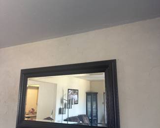 Wall mirror