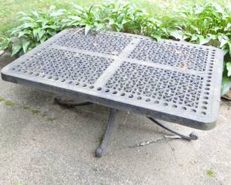 Outdoor table