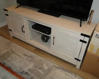 Light wood tv/entertainment Console