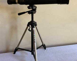 Bushnell Spotting Scope  Velbon Tripod