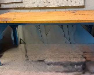 Shop Table
