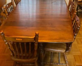 Vintage Drop Leaf Table With Two Leaves  Six Chairs