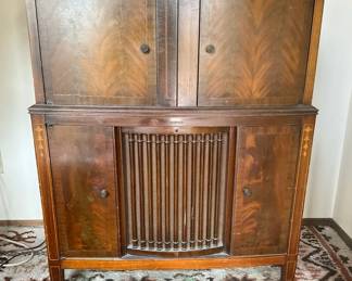 Vintage RCA Victor Console