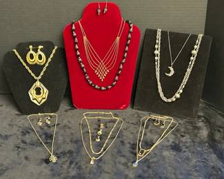 Necklaces  Pendants
