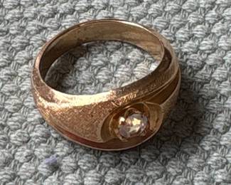 Vtg. Mid-Century Modern Gold Gypsy Stone Ring