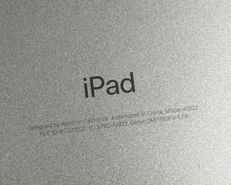 Apple iPadOS 16.7.10 5th Gen. Model MP2F2LL/A 5GB  