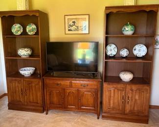 Thomasville Sideboard W/Drop Leaf & Deluxe Wood Bookshelves w/Cabinets!
