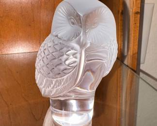 Lalique Frosted Glass Chouette Owl W/Box