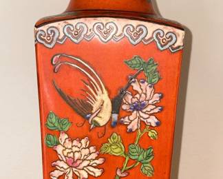 Chinese Porcelain Vase  W/Red Dynasty Seal!
