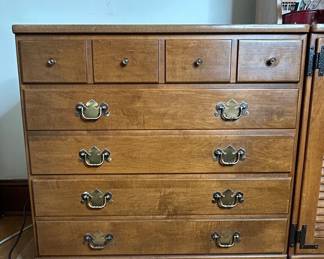 Ethan Allen Baumritter "Heirloom" Collection Wood Dresser
