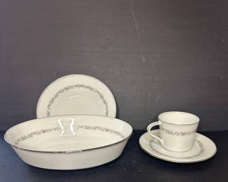 Noritake "Corona" Pattern China Set
