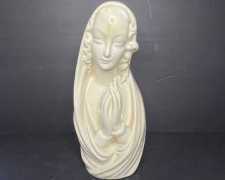 Vintage Ceramic Praying Virgin Mary Figurine - Mid-Century Style