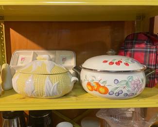 Corn Cob Casserole Dish and Vintage Fruit Pattern Enamelware Pot