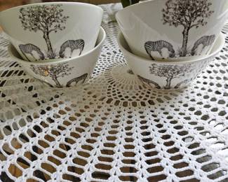 National Geographic Home Collection Safari Soup Bowls side view