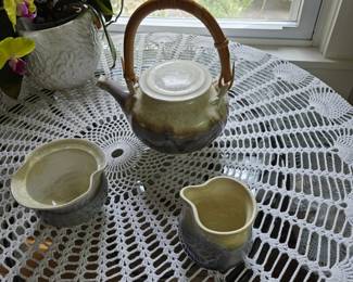 League of NH Potter Janet Duchesneau Tea Set