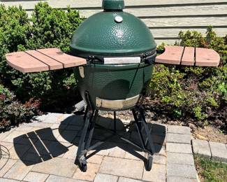 Big Green Egg Grill