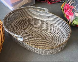 Vintage Woven Metal Bread Basket with Acrylic Handle