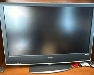 Sony BRAVIA KDLS LCD Television