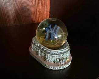 New York Yankees Stadium Snow Globe  Forever Collectibles Legends of the Diamond