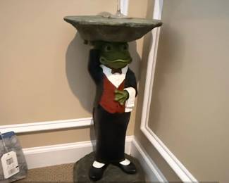 Bombay Company Frog Butler Statue with Tray