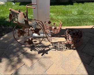 Metal Tricycle Plant Stand with Flower Accents