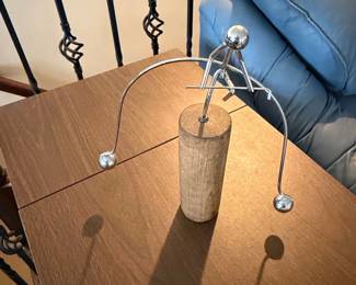 Kinetic Sculpture Weightlifter