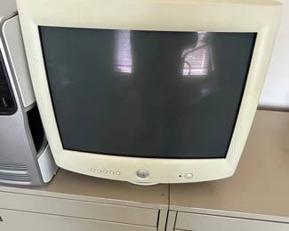 Dell Ec CRT Monitor