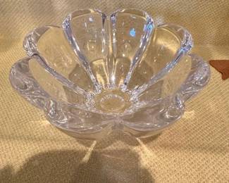 Mikasa Zinnia Crystal Flower Bowl