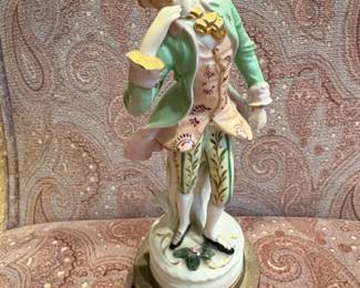 Occupied Japan Porcelain Figurine of a Man in thCentury Attire
