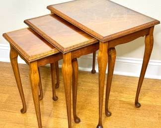 Set of 3 Wooden Nesting Tables with Glass Tops