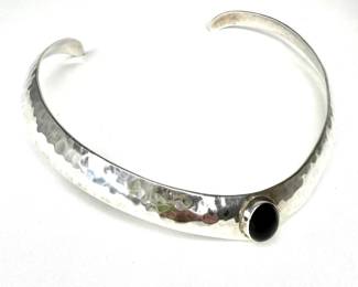 Hammered Sterling Silver Collar Necklace with Black Onyx Stone