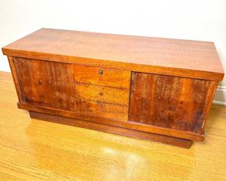 Vintage Lane Cedar Chest