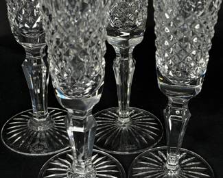 Set of 4 Royal Doulton Diamond Cut Champagne Flutes
