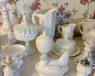 Amazing Milk Glass Collection…Nesting Hen ❤️🐓