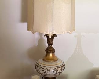 Retro Hollywood Regency Lamp