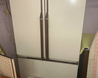 Vintage Refrgerator