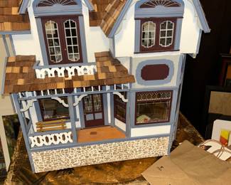 Another Doll house